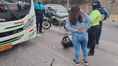 Un accidente de tránsito ocurrió cerca de la entrada de Carapungo el 16 de octubre de 2026.&nbsp;