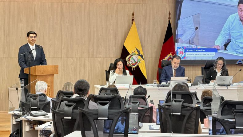 Municipio de Quito: Comparecencia de Jorge Campoverde, gerente de la Epmmop, en el Concejo Metropolitano, 27 de octubre de 2026.