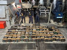 Un operativo de la Armada del Ecuador en Esmeraldas dejó la captura de 1,2 toneladas de droga el 21 de octubre de 2026.&nbsp;