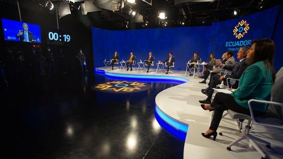 CNE designa a 21 moderadores para los debates electorales de Ecuador Elecciones 2026. Foto de Archivo.