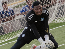 Pedro Ortiz, golero de Emelec, podría dejar el arco millonario luego de siete temporadas.