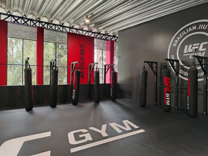 Local de la franquicia UFC GYM, ubicado en El Potrero, de Cumbayá. 