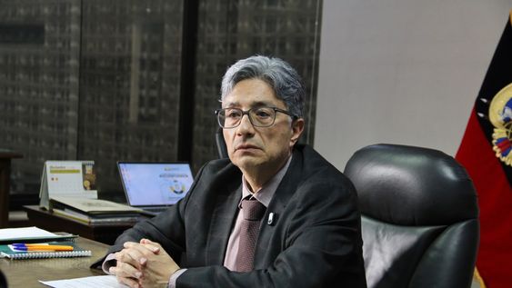 Entrevista. Marco Rodríguez, presidente (e) de la Corte Nacional de Justicia, recibió en su despacho a Diario HOY y habló de extradiciones, despacho de causas y otros temas. (Diario HOY)