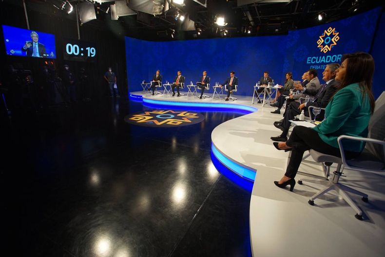 CNE designa a 21 moderadores para los debates electorales de Ecuador Elecciones 2026. Foto de Archivo.