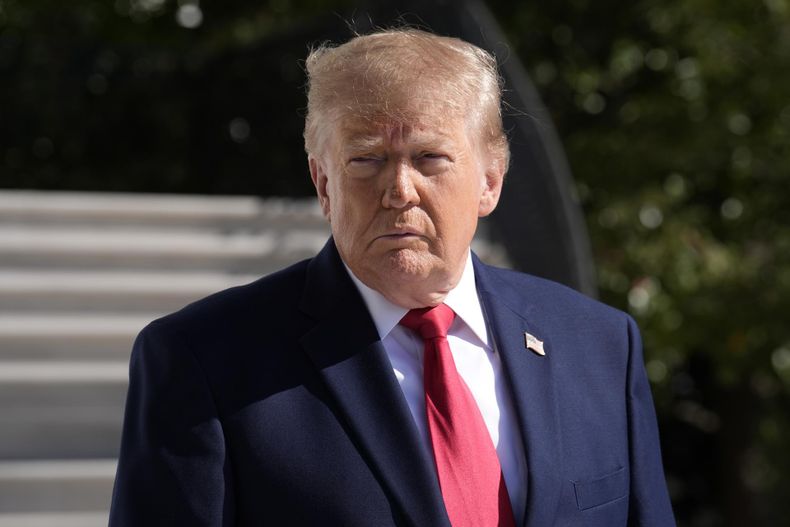 El presidente de Estados Unidos, Donald Trump, propone cambiar el nombre de la inteligencia artificial, este 27 de octubre de 2026.