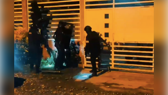 14 operativos policiales simultáneos permitieron capturar a cuatro cabecillas de los Comandos de la Frontera, en 15 de octubre de 2026.