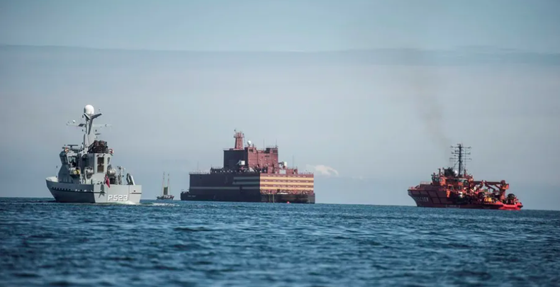 La central nuclear flotante Academia Lomonosov, de Rusia.