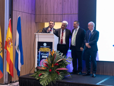 Ecuador en el XLII Congreso Latinoamericano de Neurocirugía en Panamá.
