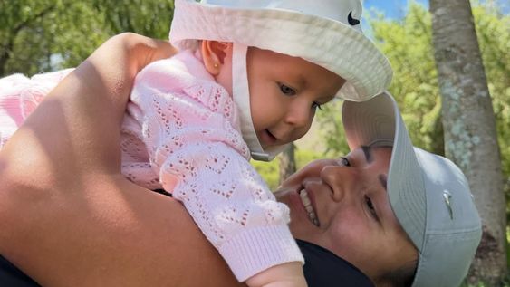Glenda Morejón junto a su hija, Victoria. Glenda Morejón junto a su hija, Victoria.