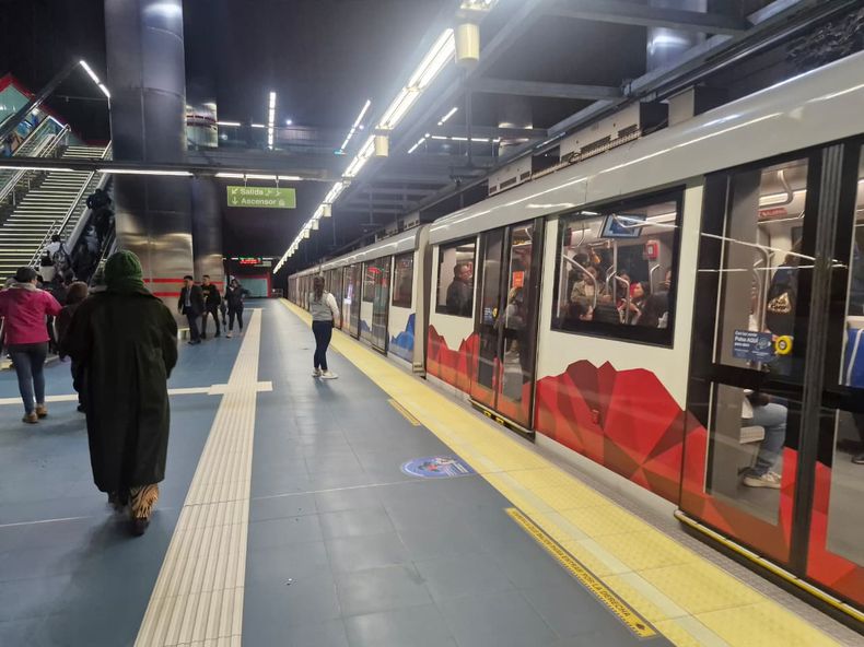 El Metro de Quito cerrará temporalmente los accesos de las estaciones Magdalena y Jipijapa este jueves 29 de octubre, desde las 10:00, por un simulacro de evacuación ante un terremoto.