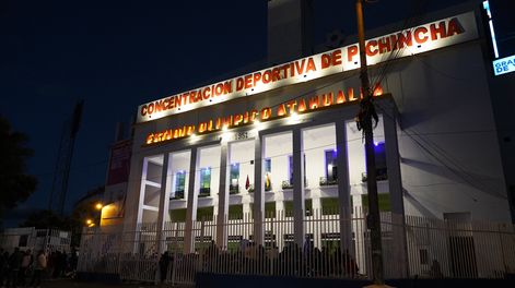 Fachada moderna del Estadio Olímpico Atahualpa.&nbsp;