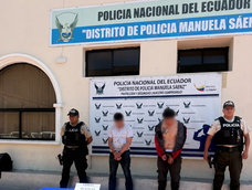 Dos sospechosos fueron detenidos por el ataque con armas blancas a un trabajador de la Ecovía en La Marín, centro de Quito. Uno de ellos registra antecedentes por asalto y robo.