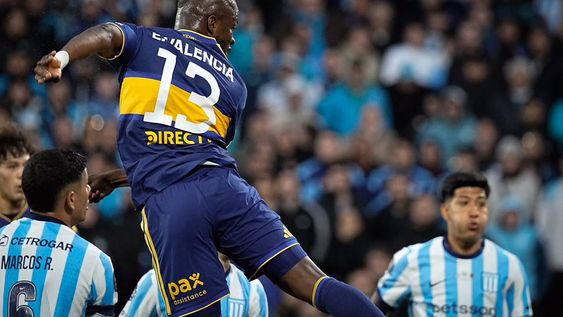 Enner Valencia marcó un triplete con Boca Juniors en la victoria que se dio ante Racing en la Copa Argentina.