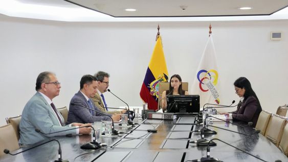 Pleno del Consejo de la Judicatura aprueba instructivo para postulaciones para el concurso de jueces.