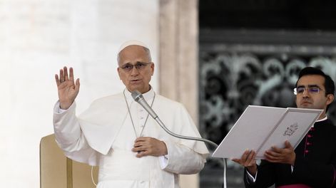 El papa León XIV expresó sus condolencias hacia las familias de las víctimas del accidente ferroviario en España, este 29 de octubre de 2026.